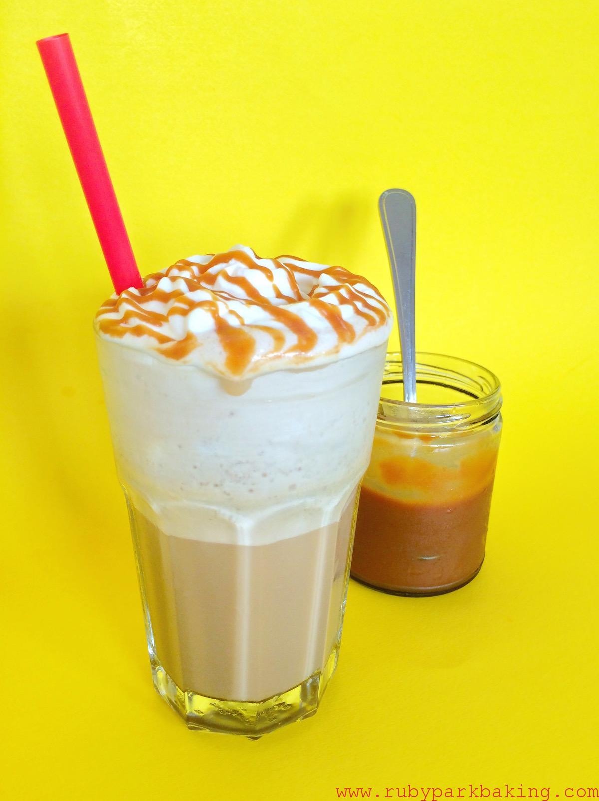 Caramel Frappuccino copycat Cafe au Lait on rubyparkbaking.com